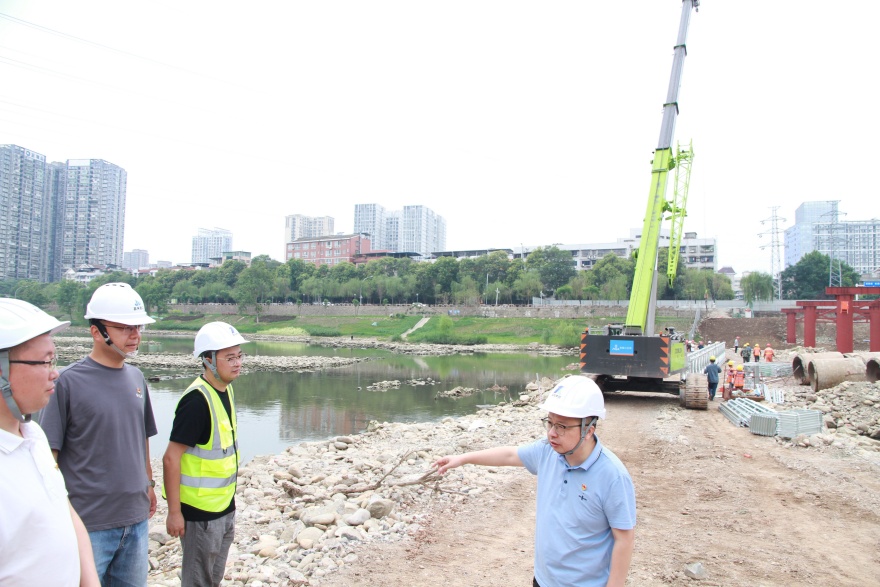 2曹武平副書記視察鋼便橋項(xiàng)目_副本 2曹武平副書記視察鋼便橋項(xiàng)目_副本